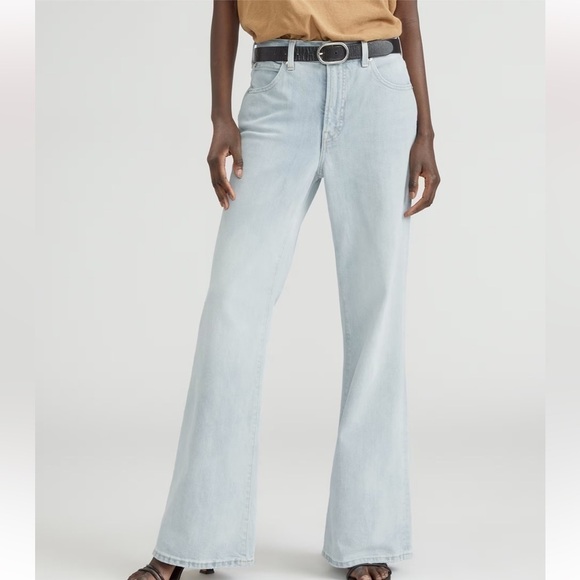 EVERLANE THE HIGH RISE FLARE JEAN IN FOG SIZE 32 - Picture 2 of 13